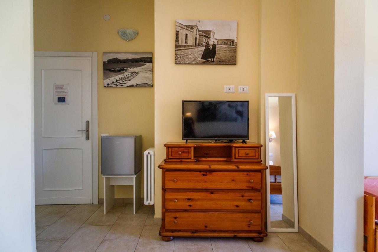 Casa Tacconi Bed & Breakfast Виласимиус Екстериор снимка