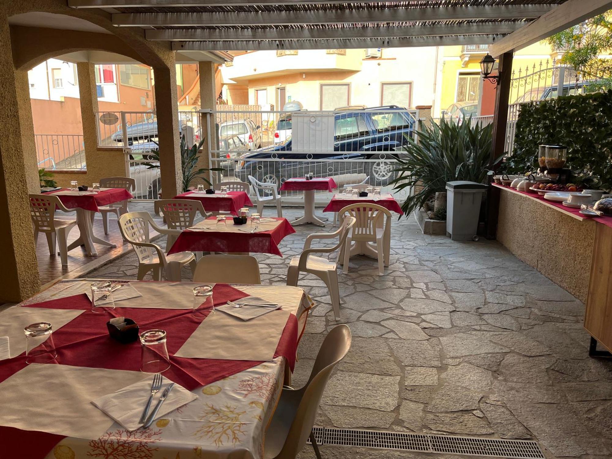 Casa Tacconi Bed & Breakfast Виласимиус Екстериор снимка