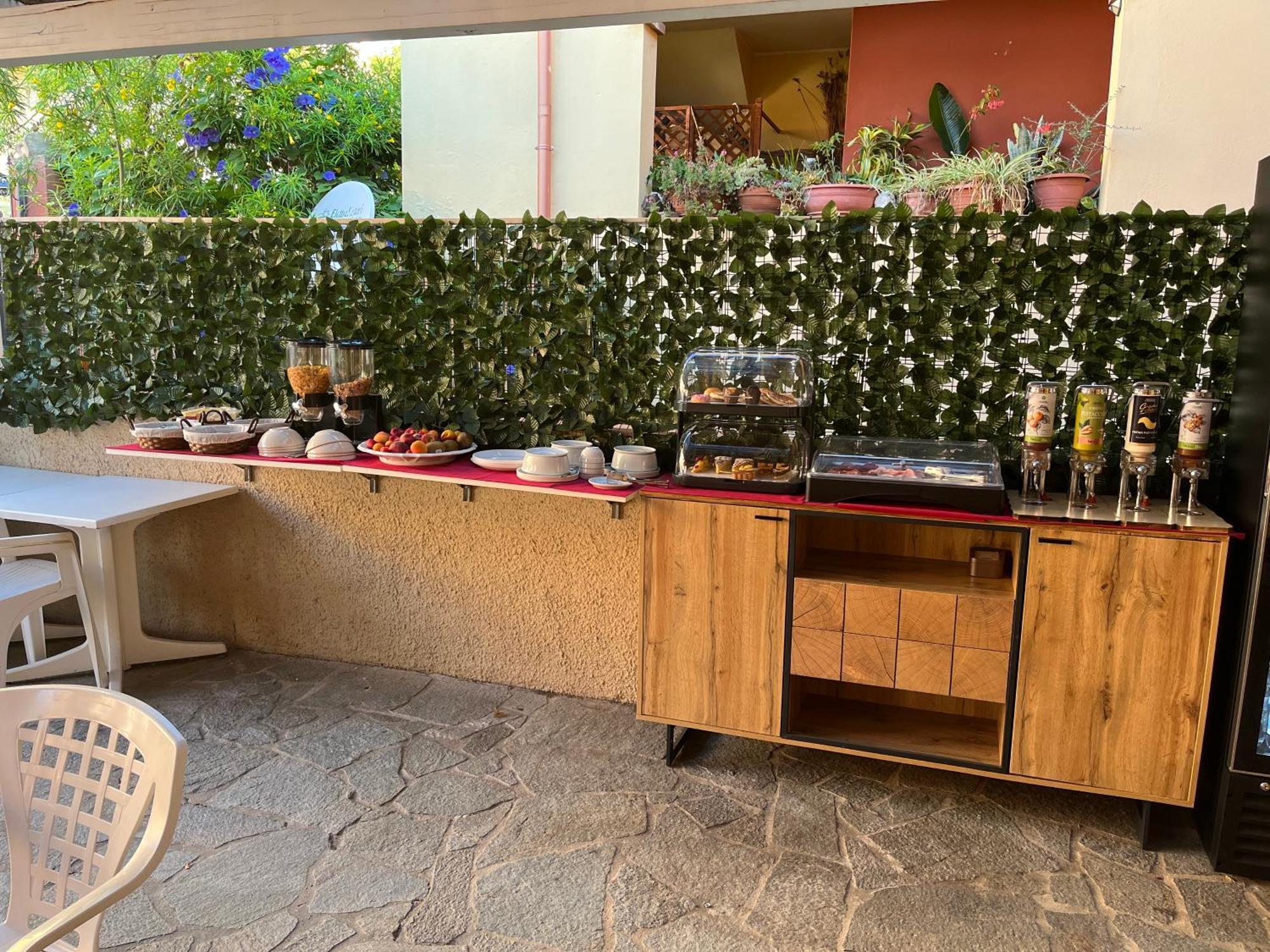 Casa Tacconi Bed & Breakfast Виласимиус Екстериор снимка