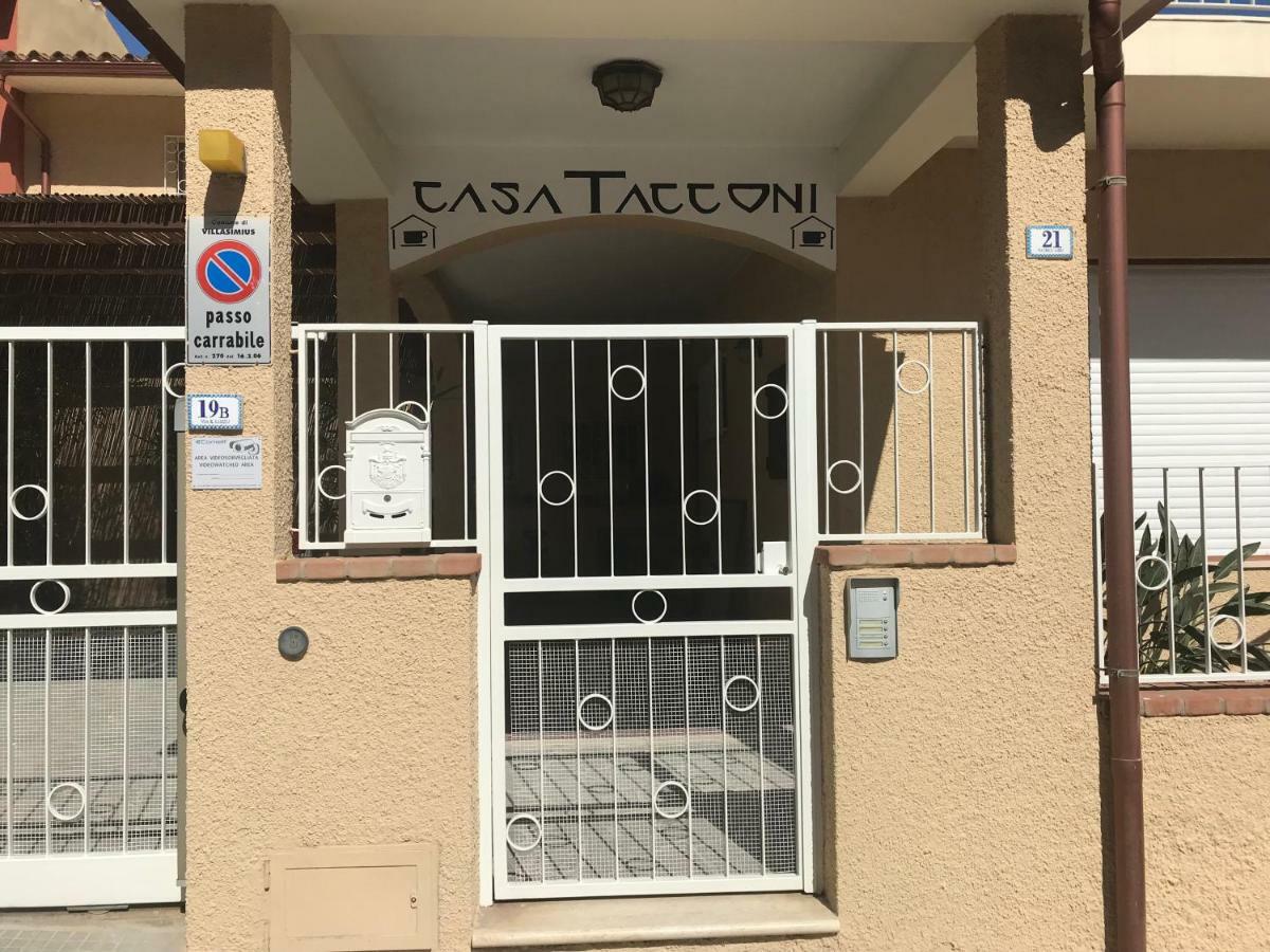 Casa Tacconi Bed & Breakfast Виласимиус Екстериор снимка